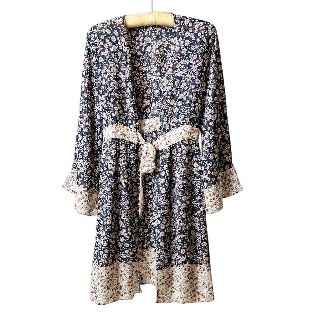 Gianni Bini Women's Blue Floral Kimono Wrap Cardigan Blouse Size S Semi- Sheer‎